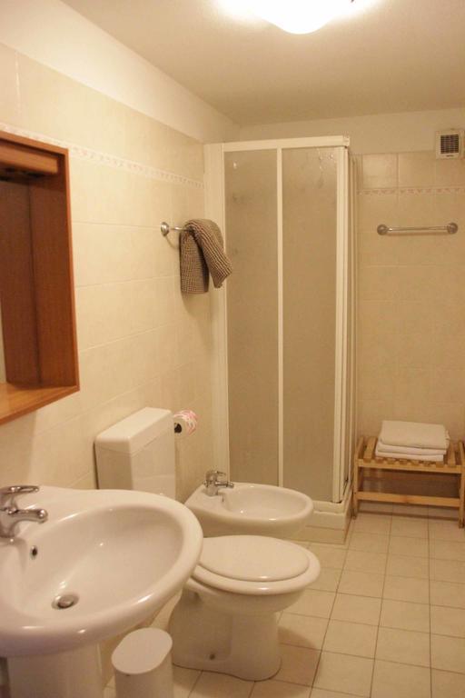 Chambres D'Hotes Les Fleurs Pila  Pokój zdjęcie