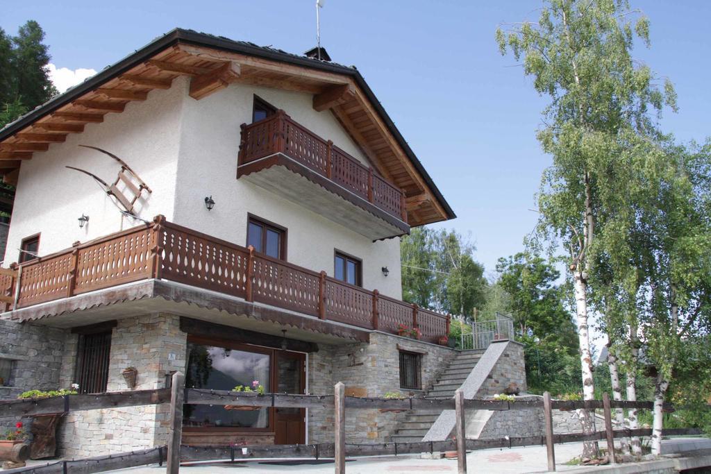Chambres D'Hotes Les Fleurs Pila  Zewnętrze zdjęcie