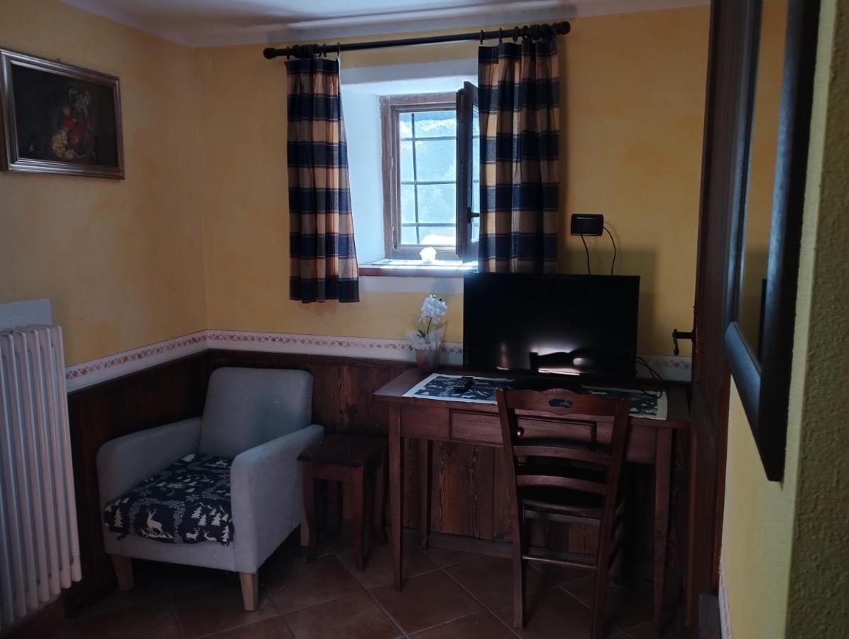 Chambres D'Hotes Les Fleurs Pila  Zewnętrze zdjęcie